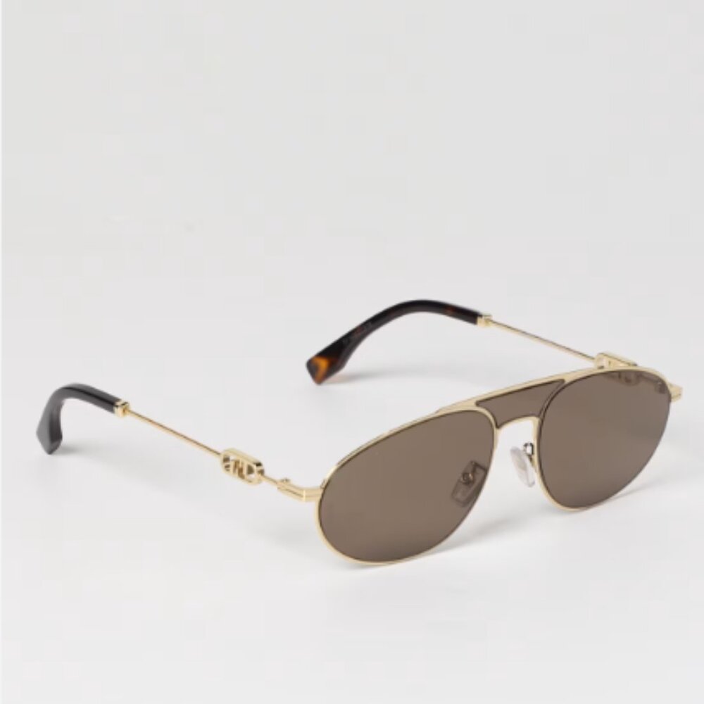 NEW Fendi FE40072U 30E  Fendi - O'Lock Aviator-Style Gold-Tone Sunglasses - Picture 6 of 9